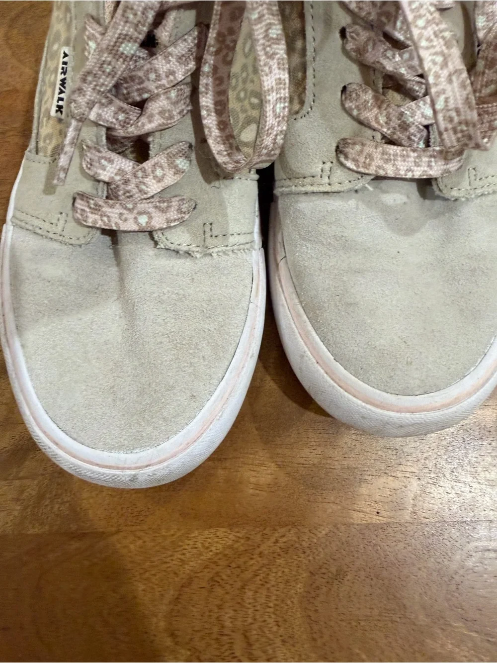 Airwalk Kids Sneakers Beige Suede & Leopard Accent Youth Size 3